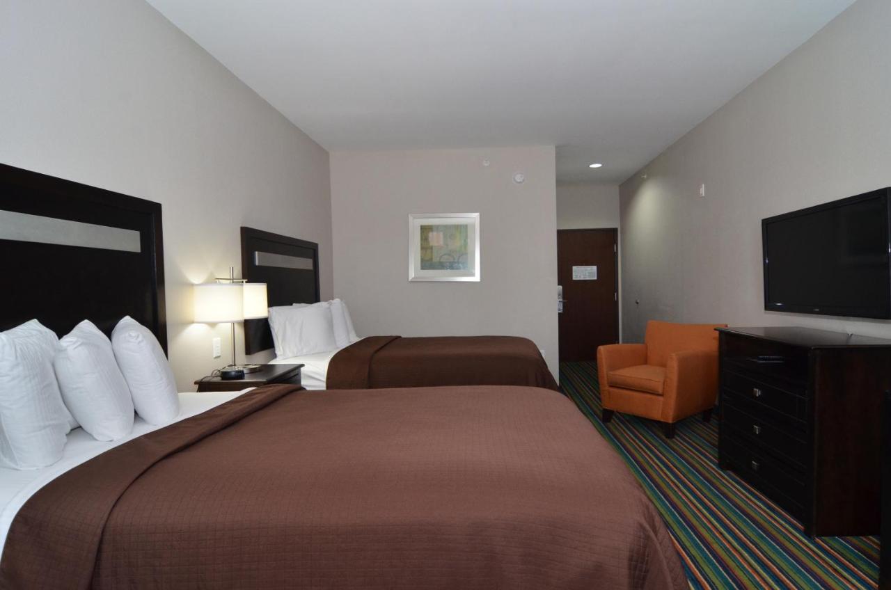 Quality Inn & Suites Kenedy - Karnes City Oda fotoğraf