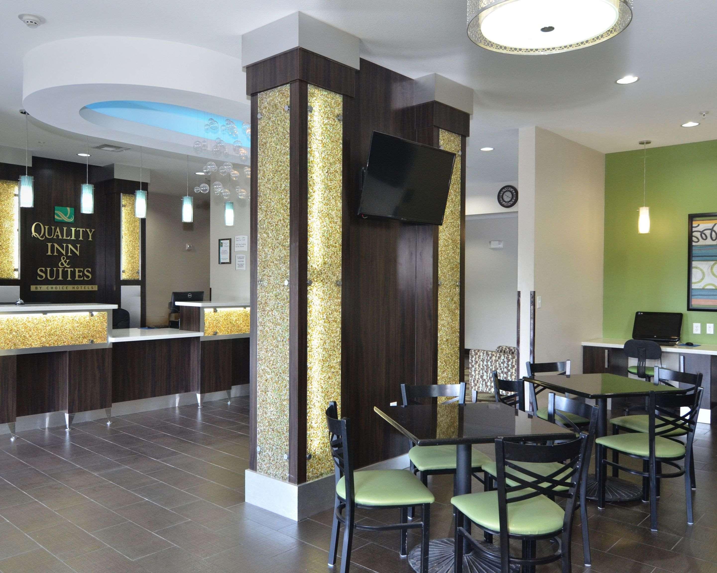 Quality Inn & Suites Kenedy - Karnes City Dış mekan fotoğraf