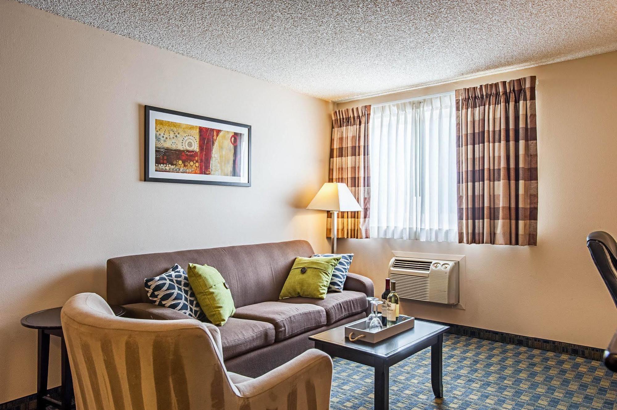 Quality Inn & Suites Kenedy - Karnes City Dış mekan fotoğraf